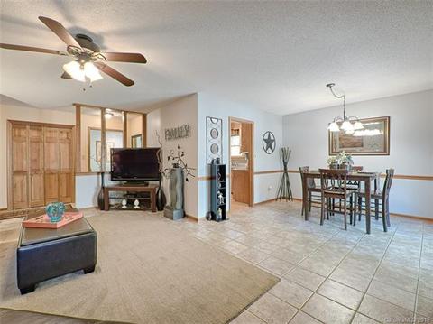 175 Heathergate Ln, Stanley, NC 28164 photo 4