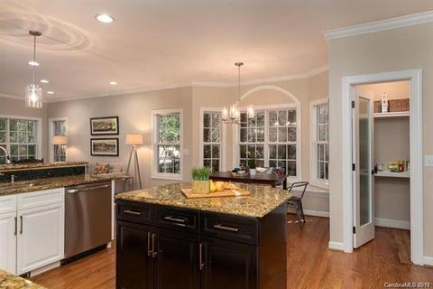 18317 Turnberry Ct, Davidson, NC 28036 photo 7