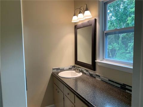 3675 River Rd, Hickory, NC 28602 photo 11