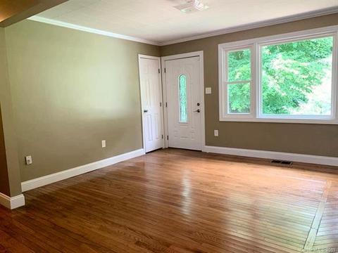 210 Hillcrest St, Sylva, NC 28779 photo 3