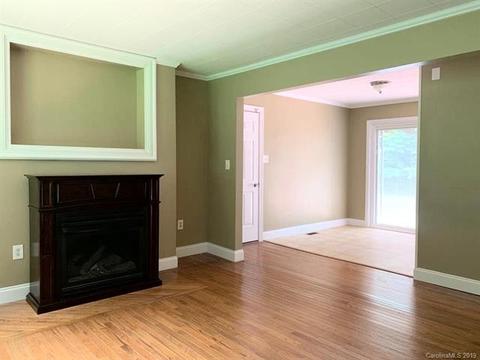 210 Hillcrest St, Sylva, NC 28779 photo 5
