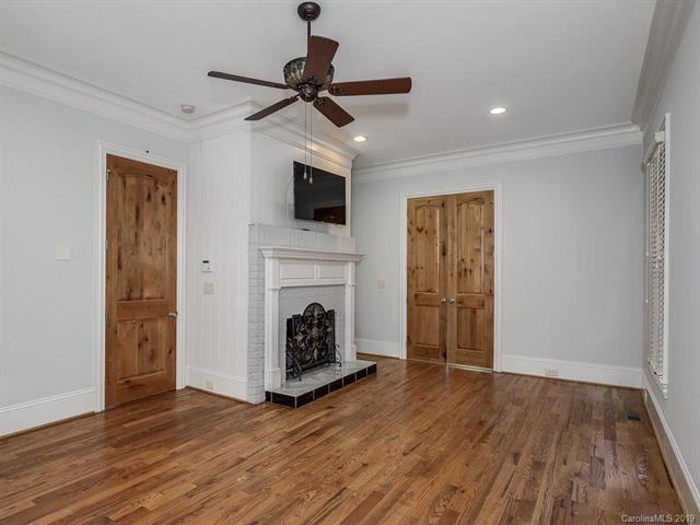  671 Llewellyn Pl, Charlotte, NC 28207 photo 23