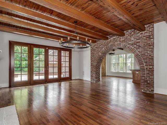  671 Llewellyn Pl, Charlotte, NC 28207 photo 10