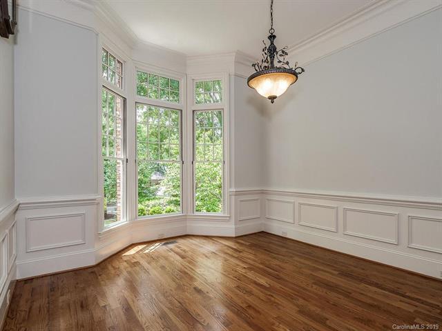  671 Llewellyn Pl, Charlotte, NC 28207 photo 8