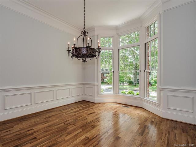  671 Llewellyn Pl, Charlotte, NC 28207 photo 6