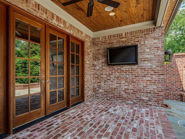  671 Llewellyn Pl, Charlotte, NC 28207 photo 40