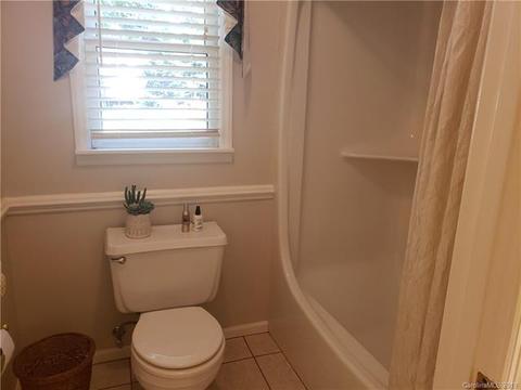 114 Hunting Ln, Morganton, NC 28655 photo 12
