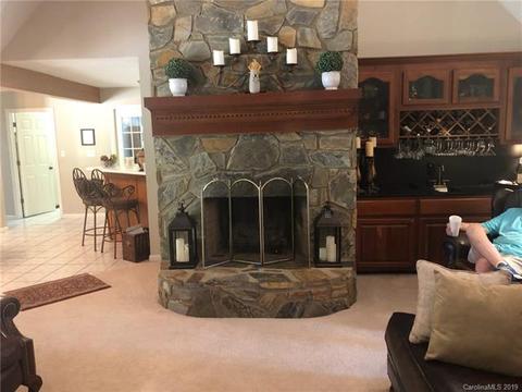 114 Hunting Ln, Morganton, NC 28655 photo 15