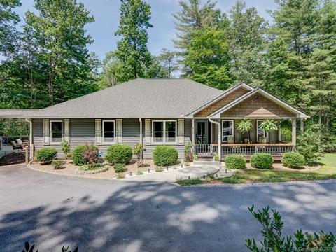 30 Shine Ct, Brevard, NC 28712 photo 2