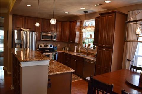 8316 Viewpoint Ln, Cornelius, NC 28031 photo 7
