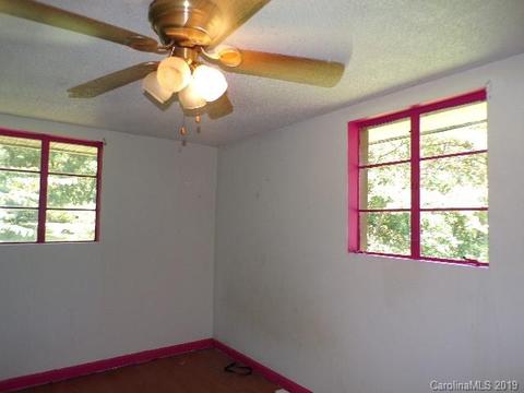 411 Thermal View Dr, Tryon, NC 28782 photo 12