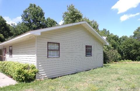 411 Thermal View Dr, Tryon, NC 28782 photo 2