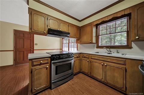 611 Freemont Dr, Lancaster, SC 29720 photo 10