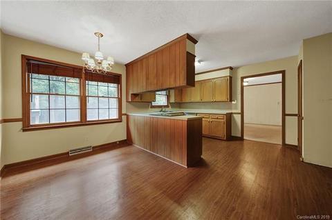 611 Freemont Dr, Lancaster, SC 29720 photo 9