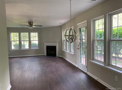 1504 Winthrop Ln, Monroe, NC 28110 photo 4