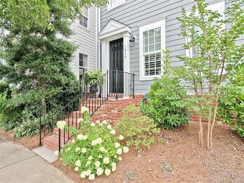 1014 South St, Cornelius, NC 28031 photo 4