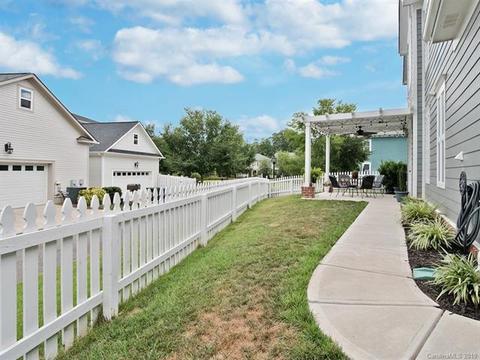 1014 South St, Cornelius, NC 28031 photo 39