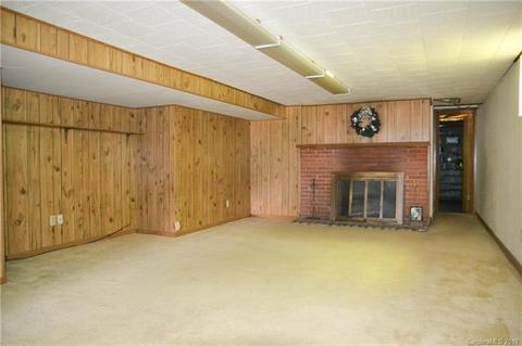 565 Morehead Rd, Marion, NC 28752 photo 29