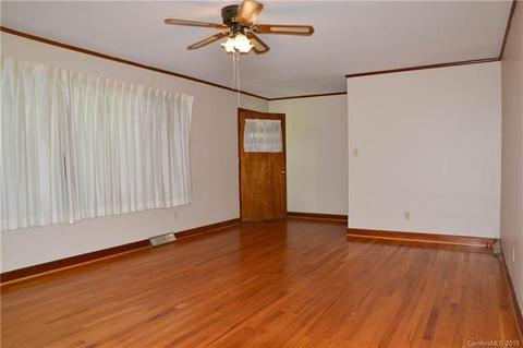 565 Morehead Rd, Marion, NC 28752 photo 11
