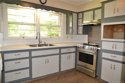 565 Morehead Rd, Marion, NC 28752 photo 15