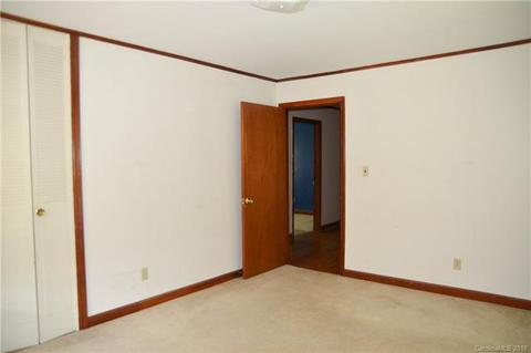 565 Morehead Rd, Marion, NC 28752 photo 27