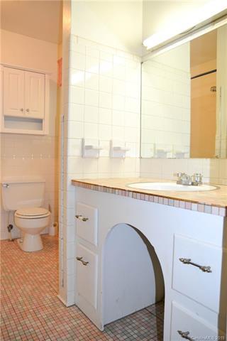 565 Morehead Rd, Marion, NC 28752 photo 19