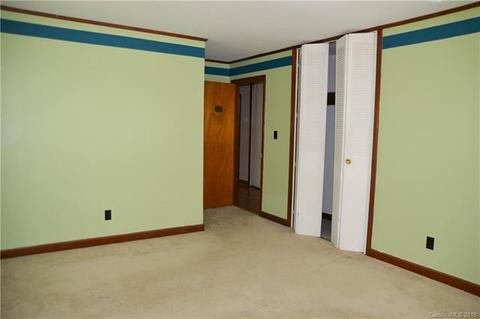 565 Morehead Rd, Marion, NC 28752 photo 26