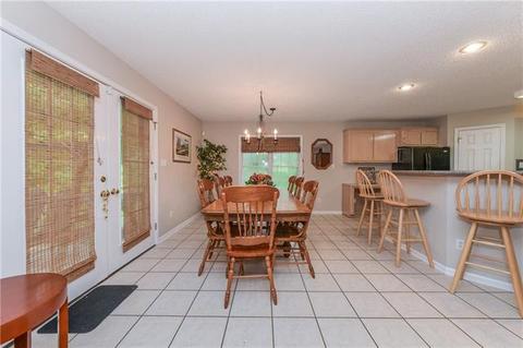 2843 Devonshire Rd, Newton, NC 28658 photo 6