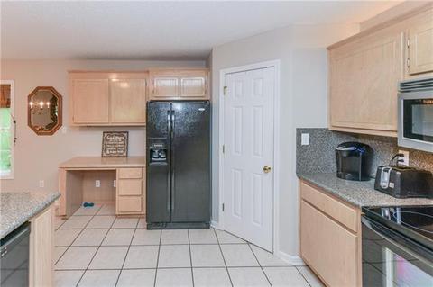 2843 Devonshire Rd, Newton, NC 28658 photo 9
