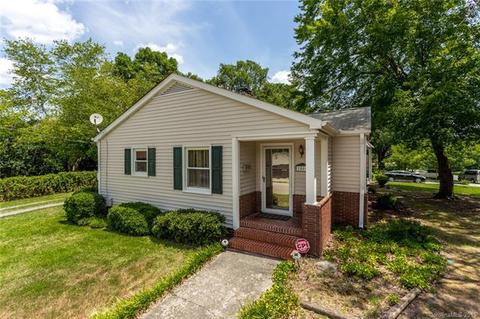 1005 Crescent St, Monroe, NC 28112 photo 2