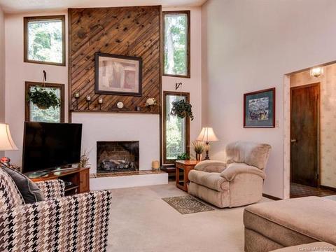 6 Crestbrook Dr, Arden, NC 28704 photo 4