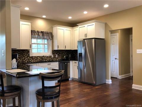 4251 Boulder Dr, Morganton, NC 28655 photo 5