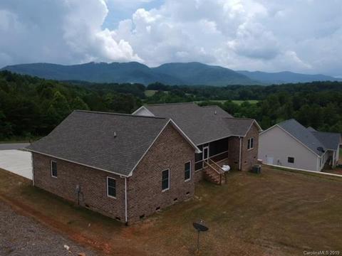 4251 Boulder Dr, Morganton, NC 28655 photo 2