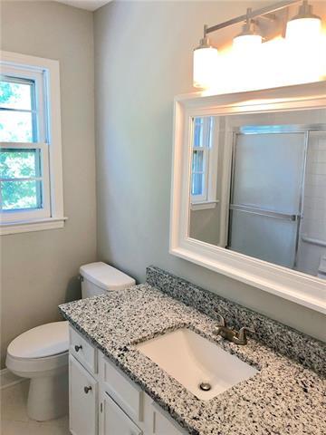 6401 Idlebrook Dr, Charlotte, NC 28212 photo 17