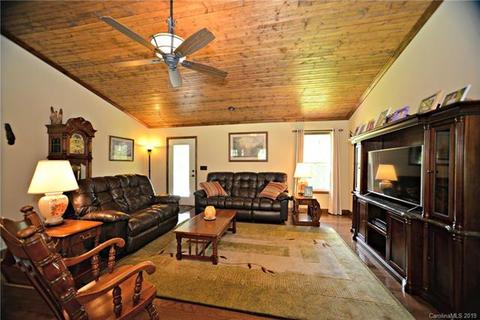 245 Beckys Ln, Mill Spring, NC 28756 photo 5