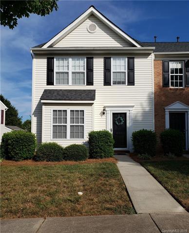 18526 Oakhurst Blvd, Cornelius, NC 28031 photo 2