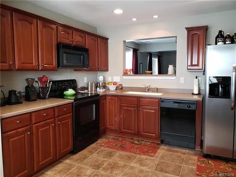 18526 Oakhurst Blvd, Cornelius, NC 28031 photo 6