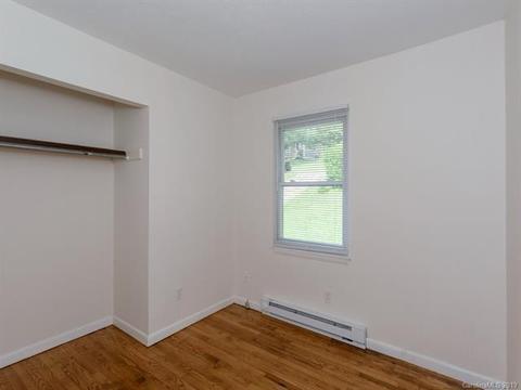 94 Loeb Dr, Brevard, NC 28712 photo 8