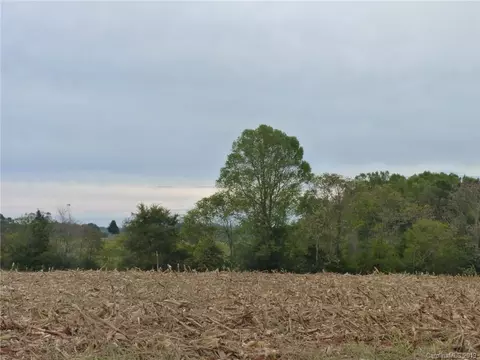 360 Kinder Rd, Harmony, NC 28634 photo 2