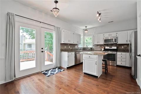 21401 Harken Dr, Cornelius, NC 28031 photo 6