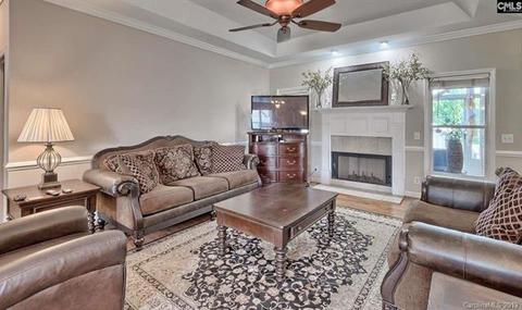 304 Whiteplains Pl, Gilbert, SC 29054 photo 11