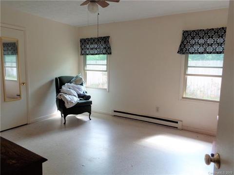 196 Miller Rd, Marshall, NC 28753 photo 12