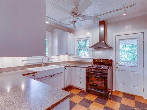 100 Thomas St, Brevard, NC 28712 photo 10