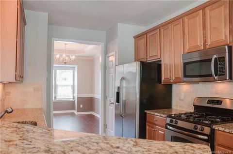 735 Prospect Ln, Fort Mill, SC 29708 photo 9