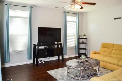735 Prospect Ln, Fort Mill, SC 29708 photo 3