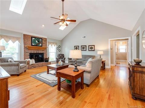 3091 Stoneybrook Dr, Fort Mill, SC 29708 photo 9