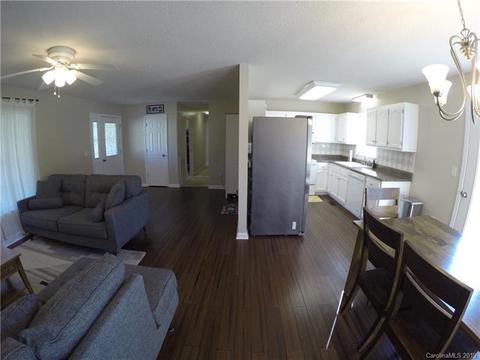 8232 Cedar Bark St, Hickory, NC 28602 photo 5