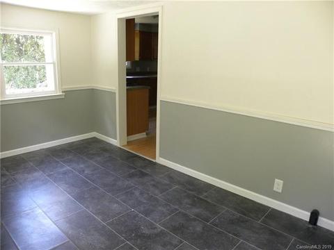 35 Munich Ln, Clyde, NC 28721 photo 8