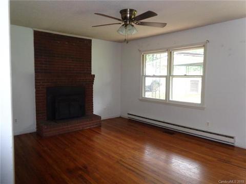 3505 Lytle Dr, Morganton, NC 28655 photo 3
