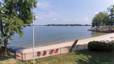 20705 Pointe Regatta Dr, Cornelius, NC 28031 photo 12